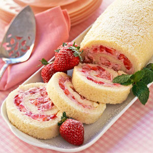 Strawberry & Cream Cheese Cake Roll